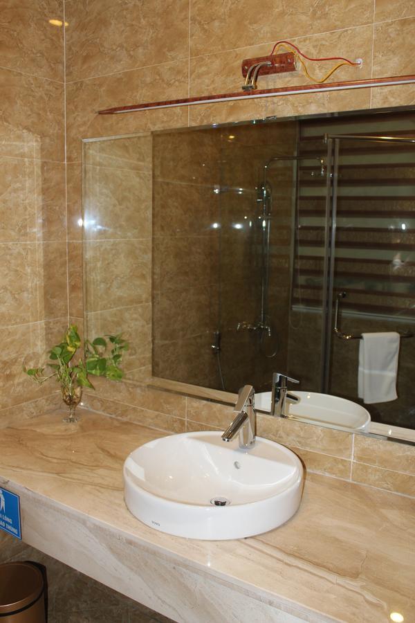 Hai Yen Luxury Hotel Cam Pha Exterior foto